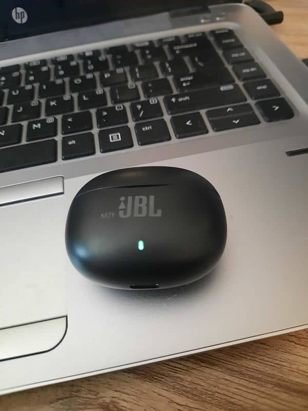 JBL mini earbuds 3