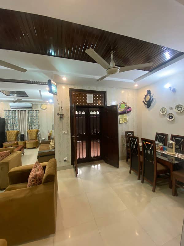 5 Marla Beautiful House Available For Sale In Johar Town 7