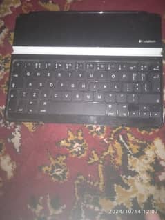 Logitech ultrathin lightest Bluetooth keyboard