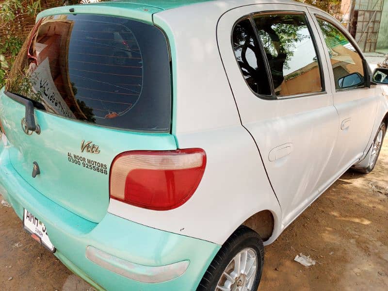 Toyota Vitz 2006 4