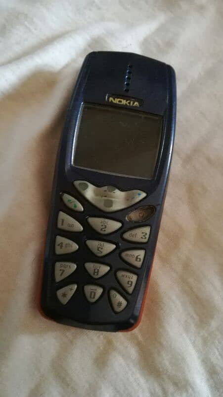 Nokia 11