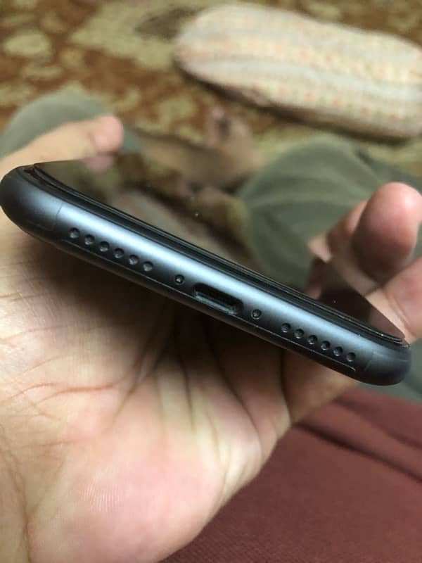 iPhone 11 JV Non PTA 1