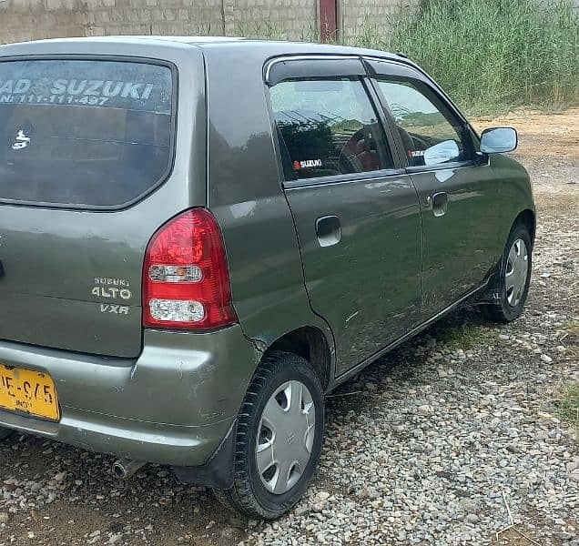 Suzuki Alto 2010 4