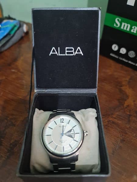 Alba Watch 2