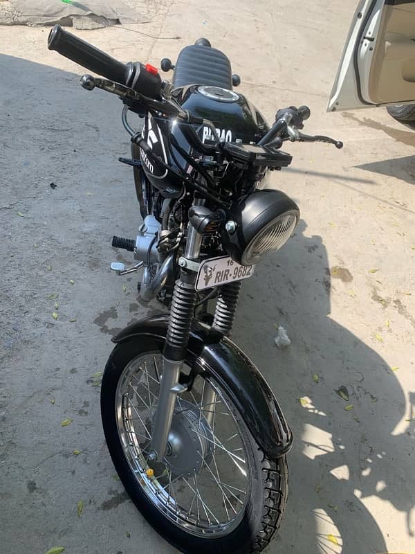 Suzuki Gs150 4