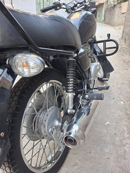 suzuki gs 150 for sale 3