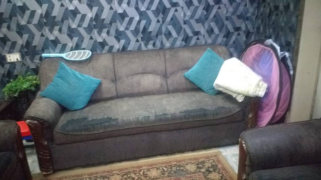 Sofa used 2