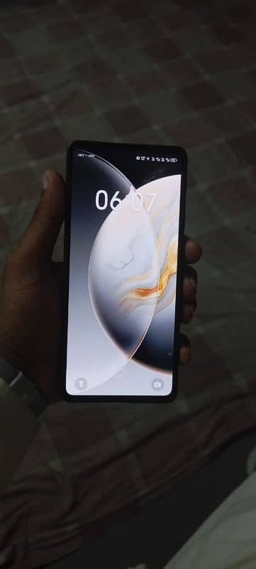 Techno Camon 30 256 Gb 12Gb + 12 Gb Extendable 0