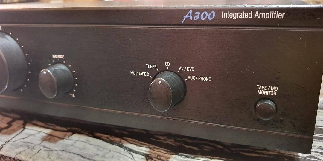 Cambridge Audio A-300 Integrated Amplifier(sony,smasung,kef) 3