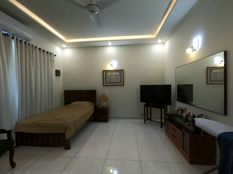 Owner Built Bungalow Semi Furnished 500 Square Yards D Cutting Dha Phase 8 8