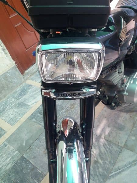 bike new condition m hai jase new 10 din chla hu 2