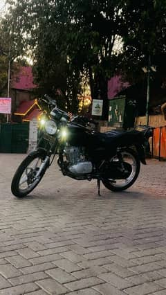 Suzuki gs150se