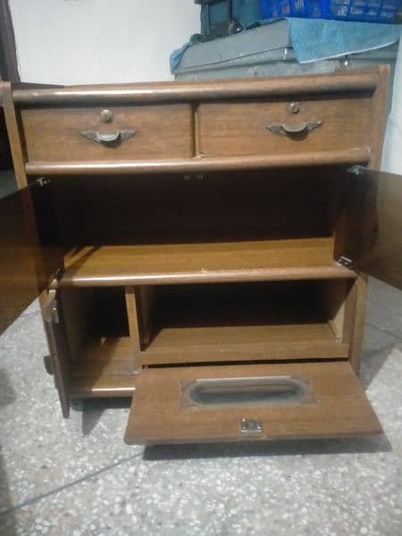 TV Console 1