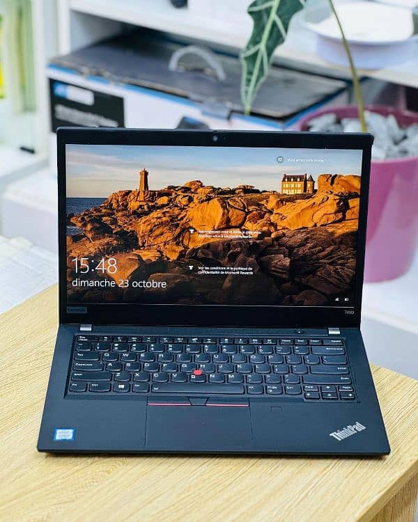 Lenovo Thinkpad T490 • Ultra Slim • Type-C Charger • i5 8th Gen 4