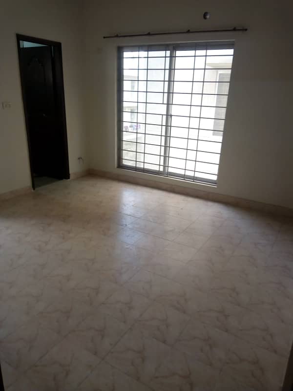 5 Marla Family Apartment Available For Rent 18