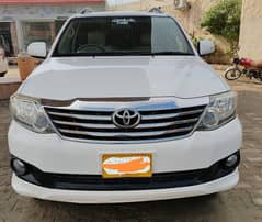 Toyota Fortuner V 2012