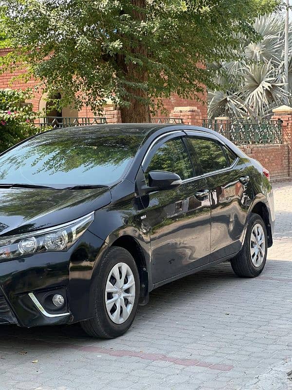 Toyota Corolla XLI 2015 1