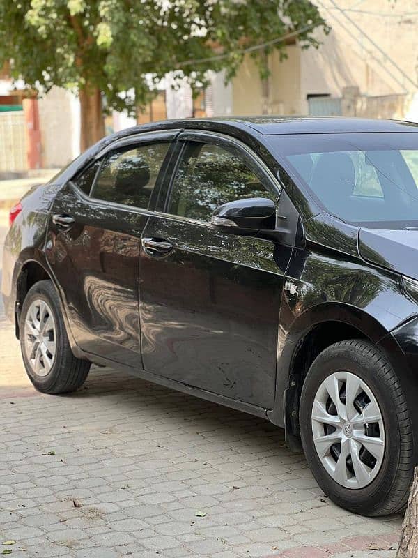 Toyota Corolla XLI 2015 6