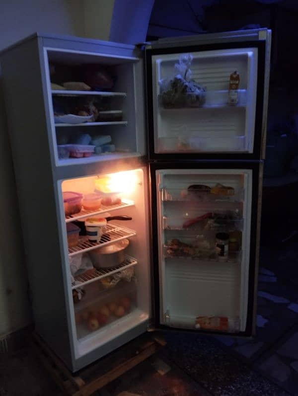 PEL Refrigerator and other electronic household items 0