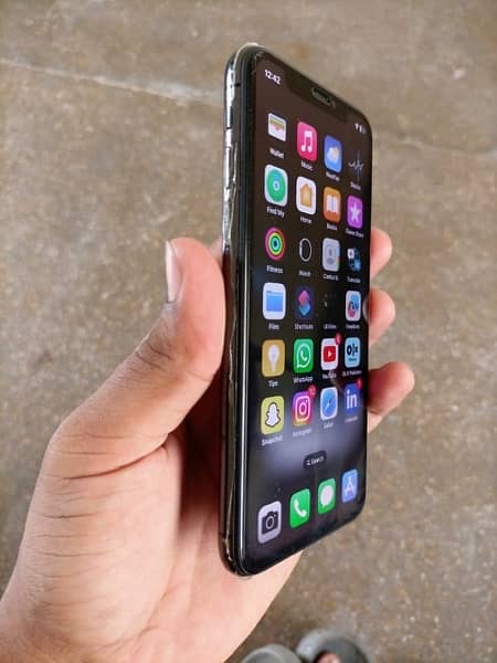 iphone x 64 Gb PTA approved 2