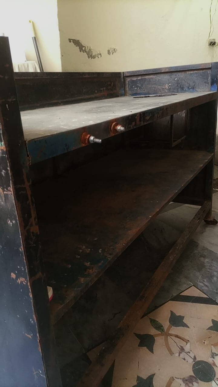 CHIPS/BIRYANI COUNTER STALL (Used) 1