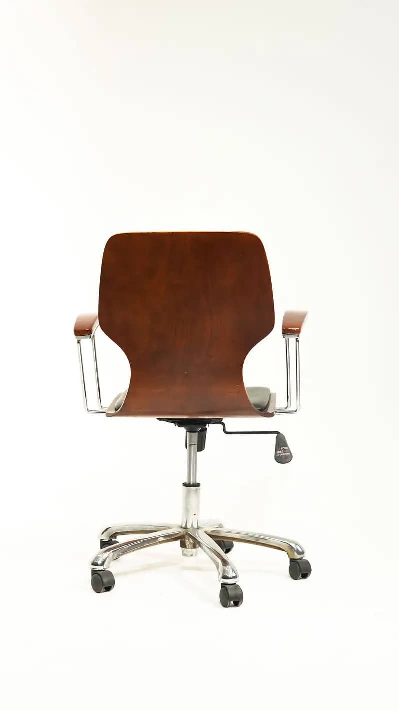 Wooden Office Chair with Swivel Base and Adjustable Height 2