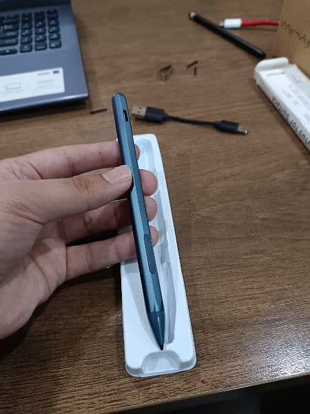 Active stylus for surface 2