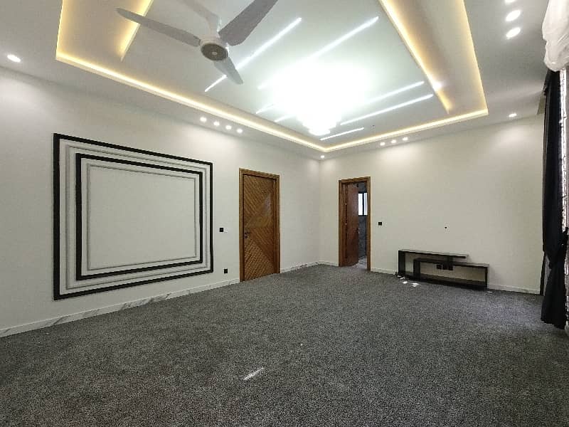 10 Marla House Available In Bahria Town Phase 2 For Sale 31