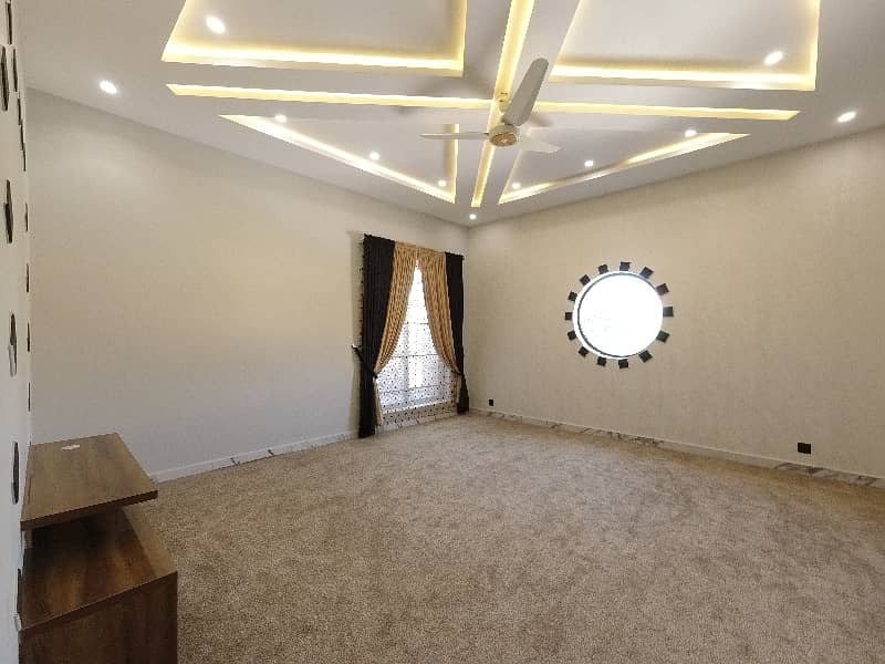 10 Marla House Available In Bahria Town Phase 2 For Sale 35