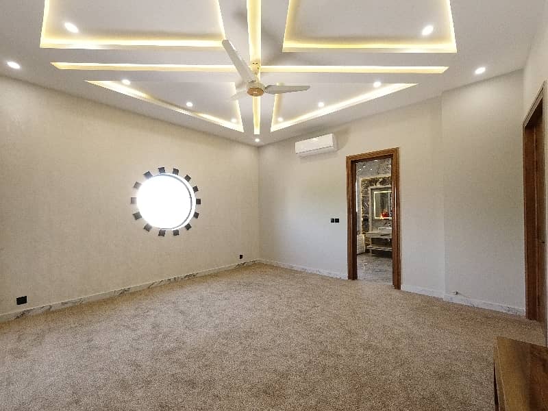 10 Marla House Available In Bahria Town Phase 2 For Sale 36