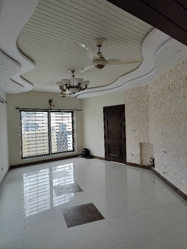 Idyllic House Available In Bahria Town Phase 4 For sale 14