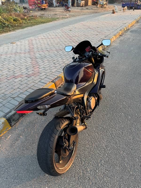 Suzuki GSXR 1000 4