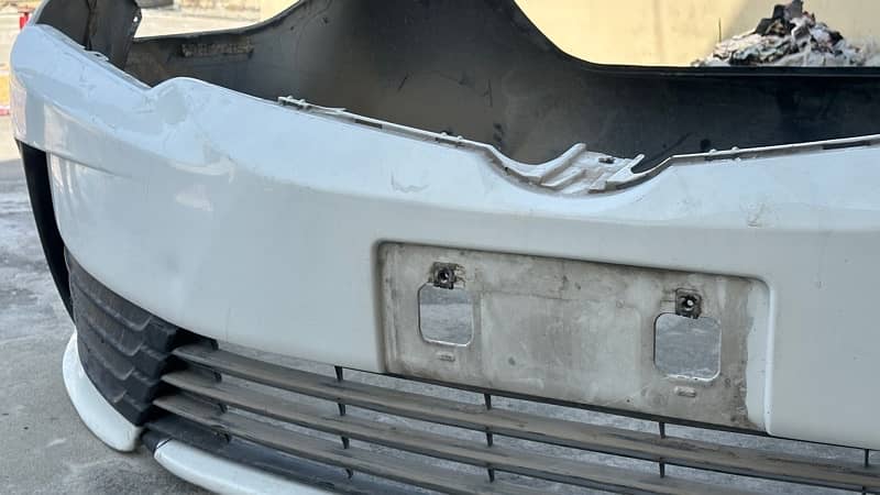 Genuine Bumper Toyotal corolla altis front and back both 0