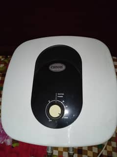 Canon 30 Liter Electric gyser