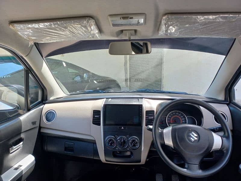 Suzuki Wagon R 2022 11