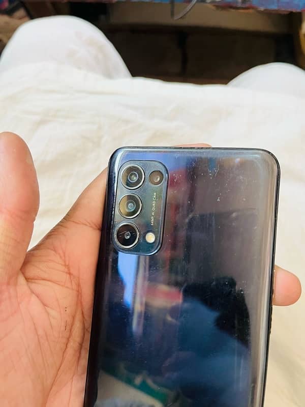 OPPO Reno 5 4