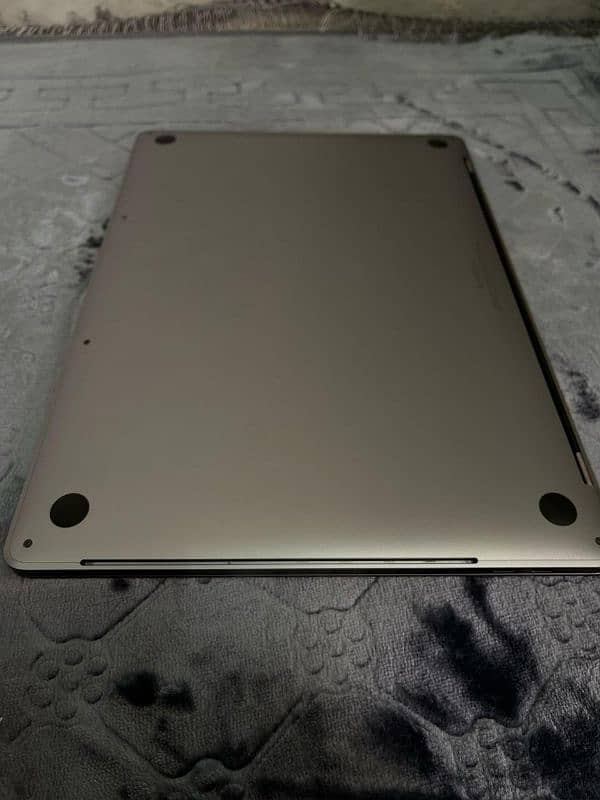 URGENT SALE!!! MACBOOK PRO 2018 1TB 3