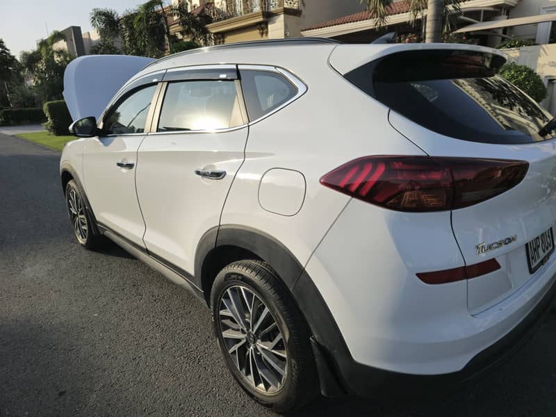 Hyundai Tucson 2022 4