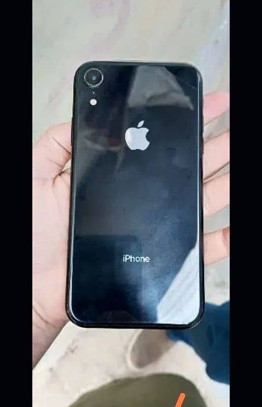 iPhone XR 64 GB SIM working 1