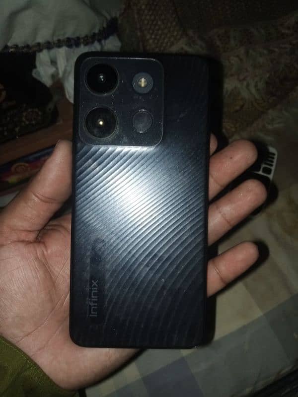 infinix smart 7 4/3 gb ram 64 gb room 1