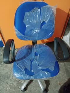 Office Chair for saleeee