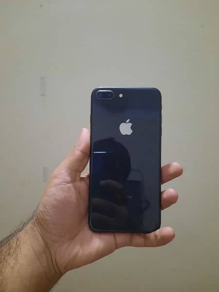 iPhone 8 plus 64 gb 1