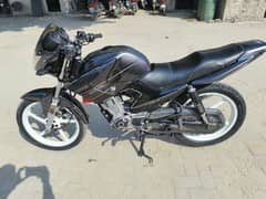 YAMAHA    YBR 125 (4 Stroke 125cc OHC Air Cooled)