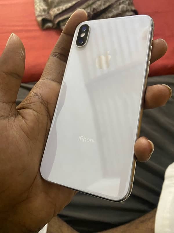 Iphone X Pta Approved 10/9 condition contact only on whatsapp 1