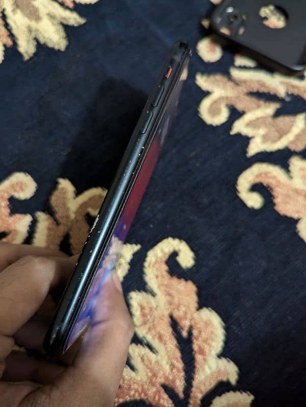 Iphone XR 64gb Good Condition 4