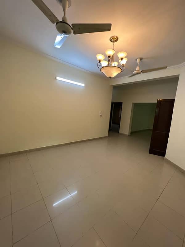 10- Marla 5 Badroom House Tipu Design Available For Sale Askari-10, Lahore 2