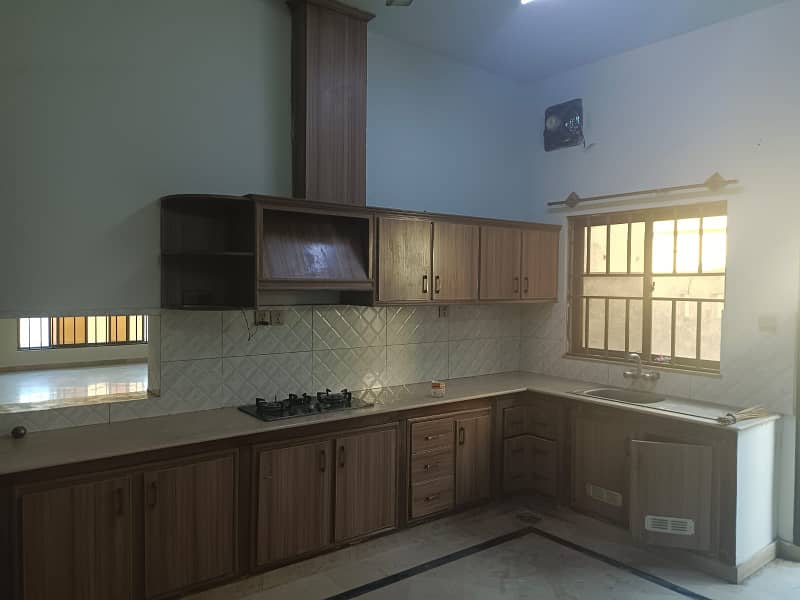 1 Kanal Portion for Rent in G-15 Islamabad 11