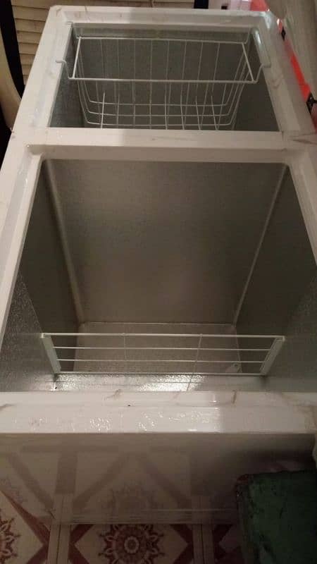 Haier Freezer, 7