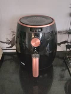 Air fryer in new conditon 0