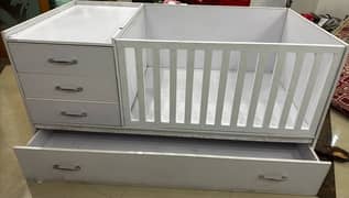 Baby Cot / Baby Bed with 4 Drawers and 2 Storages